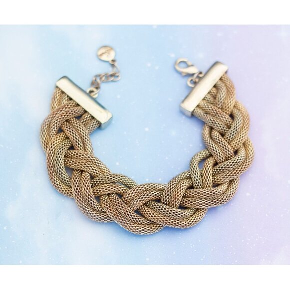 Vintage Million Serpents Bracelet | Gold Tone Bracelet | 8 inch | J10 - Picture 1 of 3